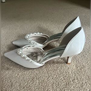 Pearl Kitten Ivory Satin Kitten Heels- never worn!